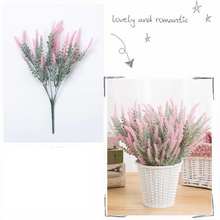 Load image into Gallery viewer, Gigi Faux Lavender Stems
