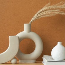 Load image into Gallery viewer, Akure Ceramic Vase
