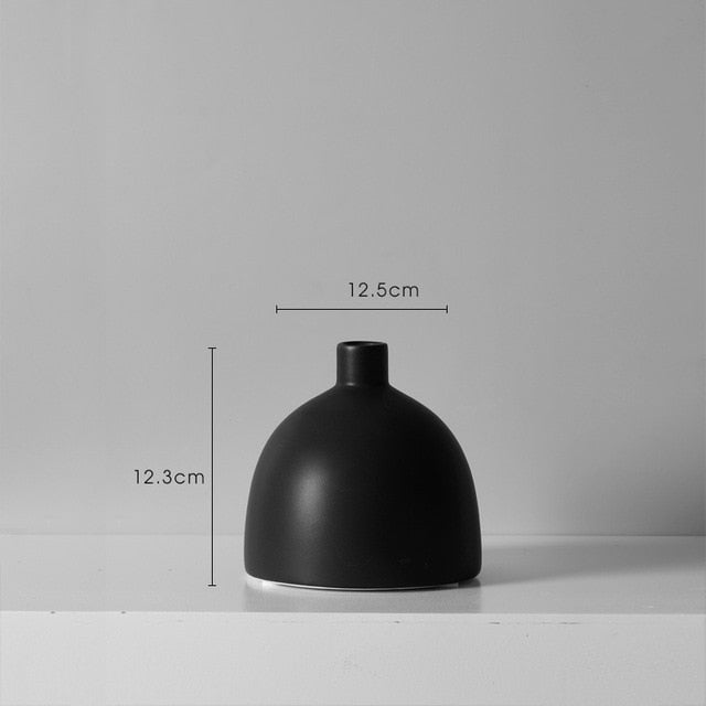 Nior Ceramic Vase